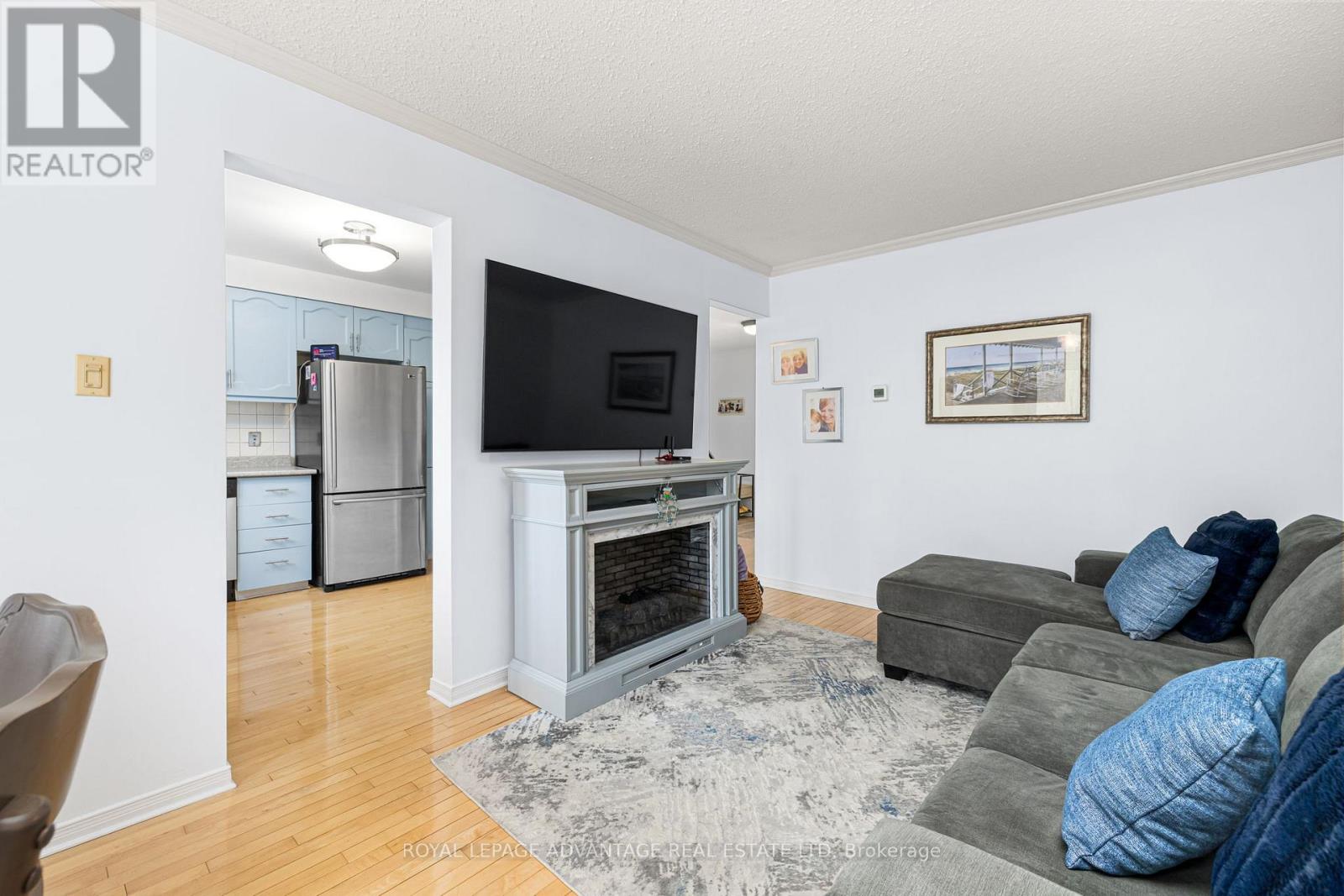 24 GARDEN AVENUE - 10