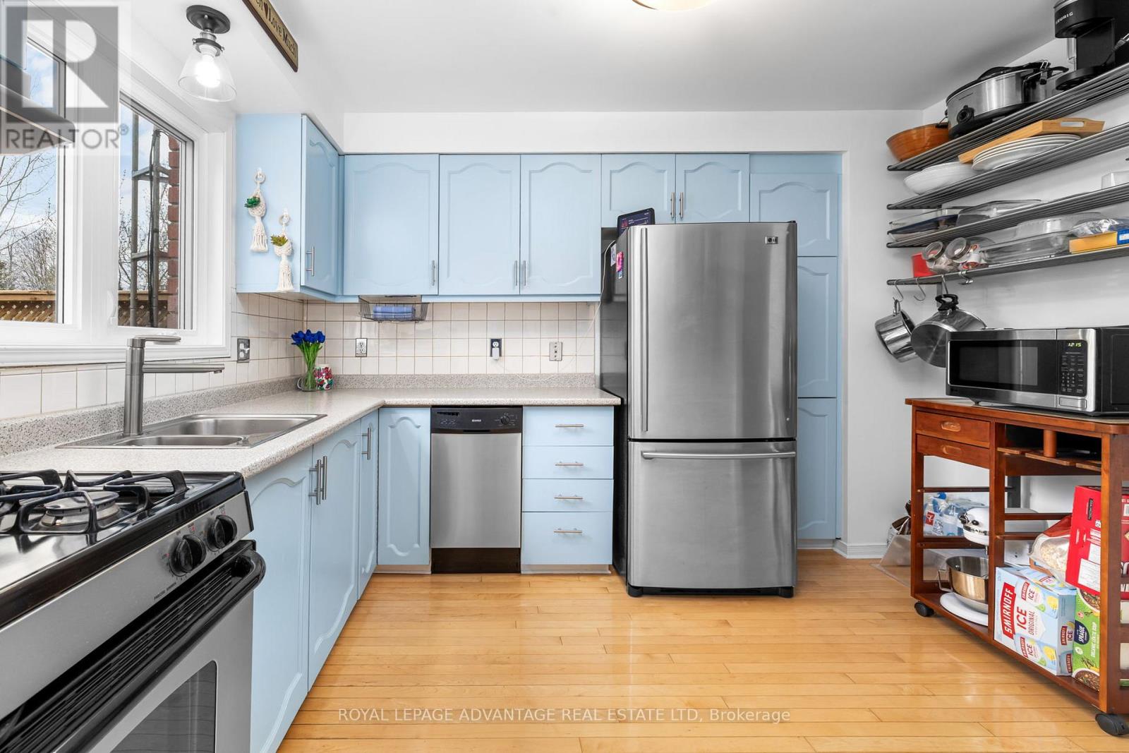 24 GARDEN AVENUE - 12