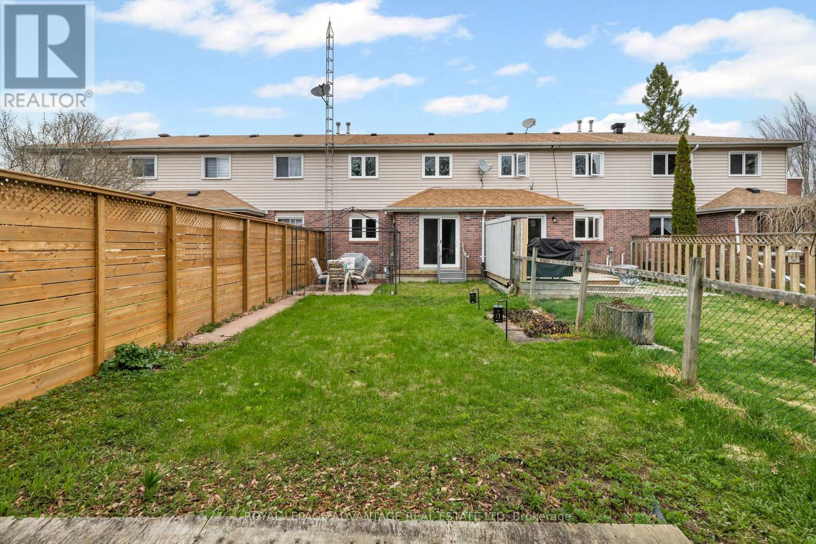 24 GARDEN AVENUE - 25