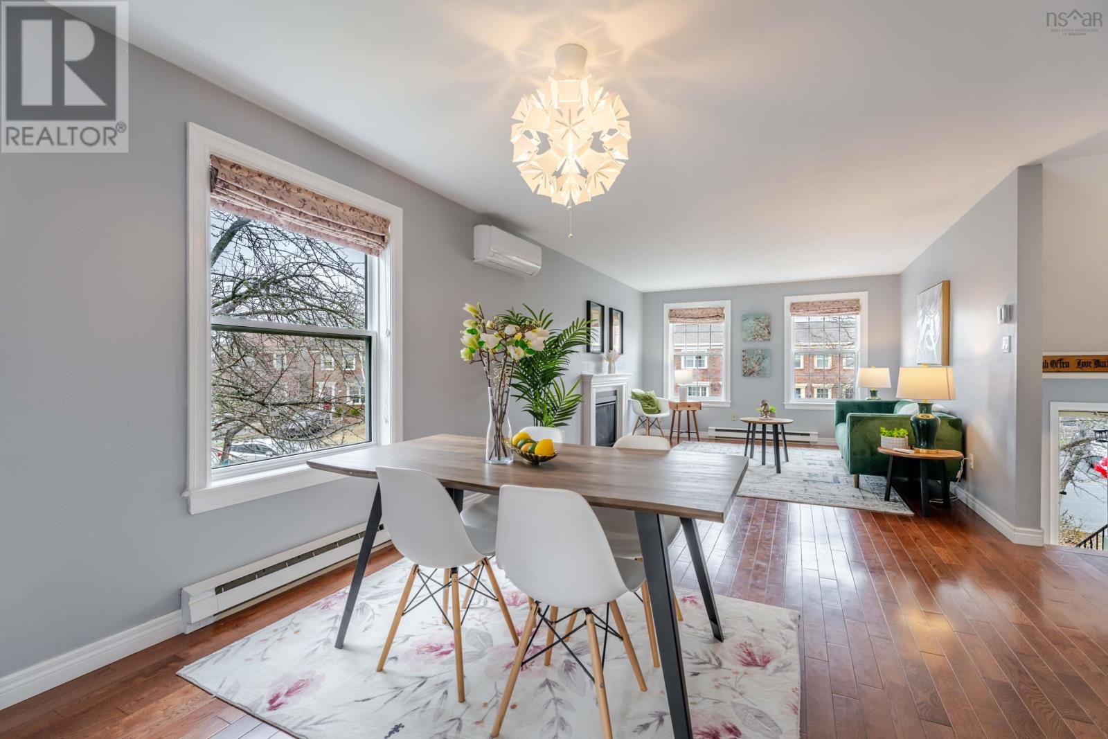 Property 12 of 47 of 51 Roy Crescent