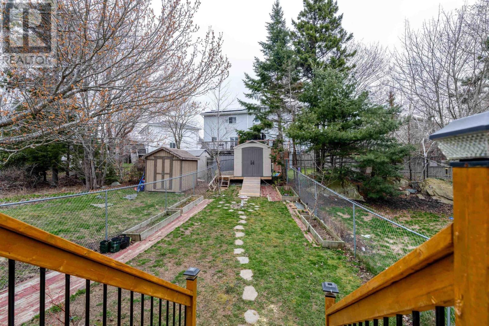 Property 20 of 47 of 51 Roy Crescent