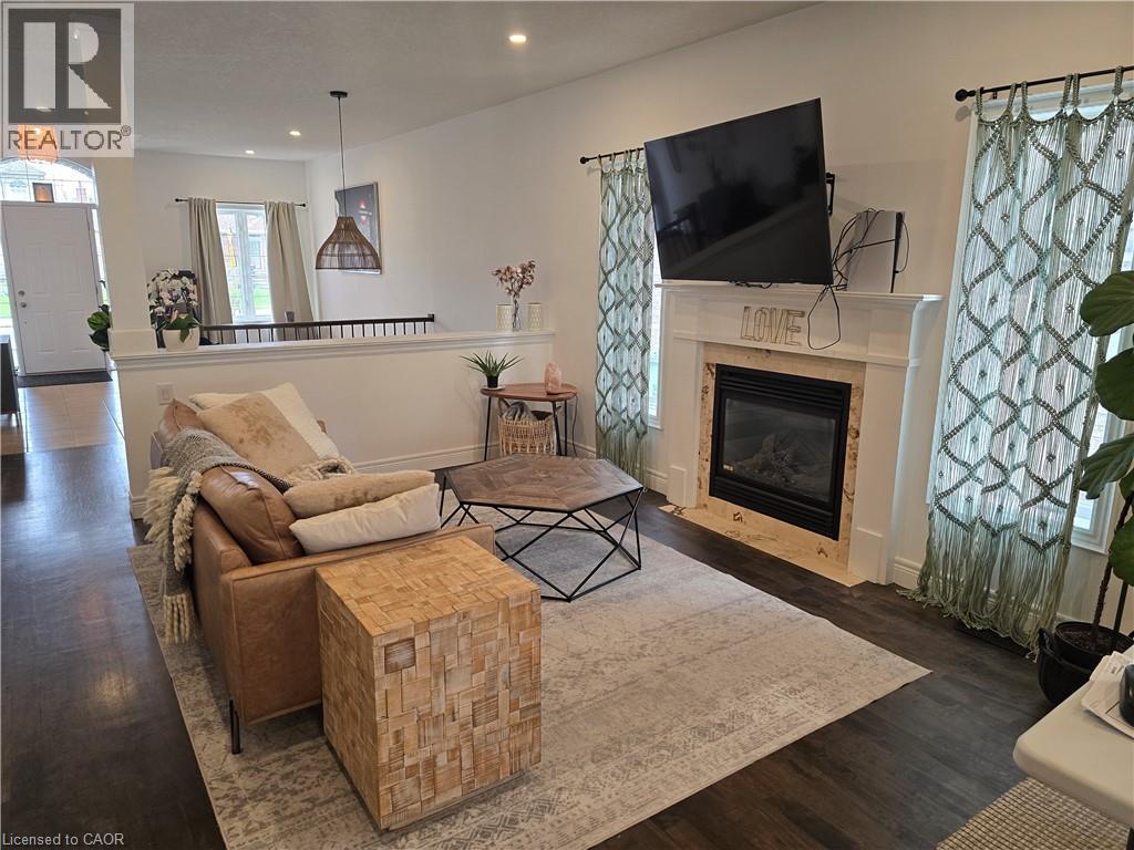 487 GLOVER Road - 10