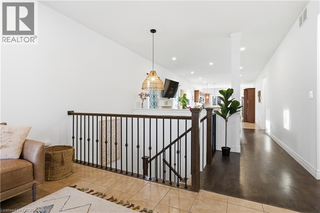 487 GLOVER Road - 19