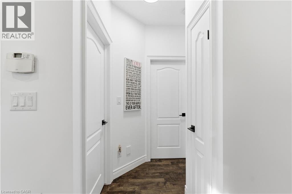 487 GLOVER Road - 21