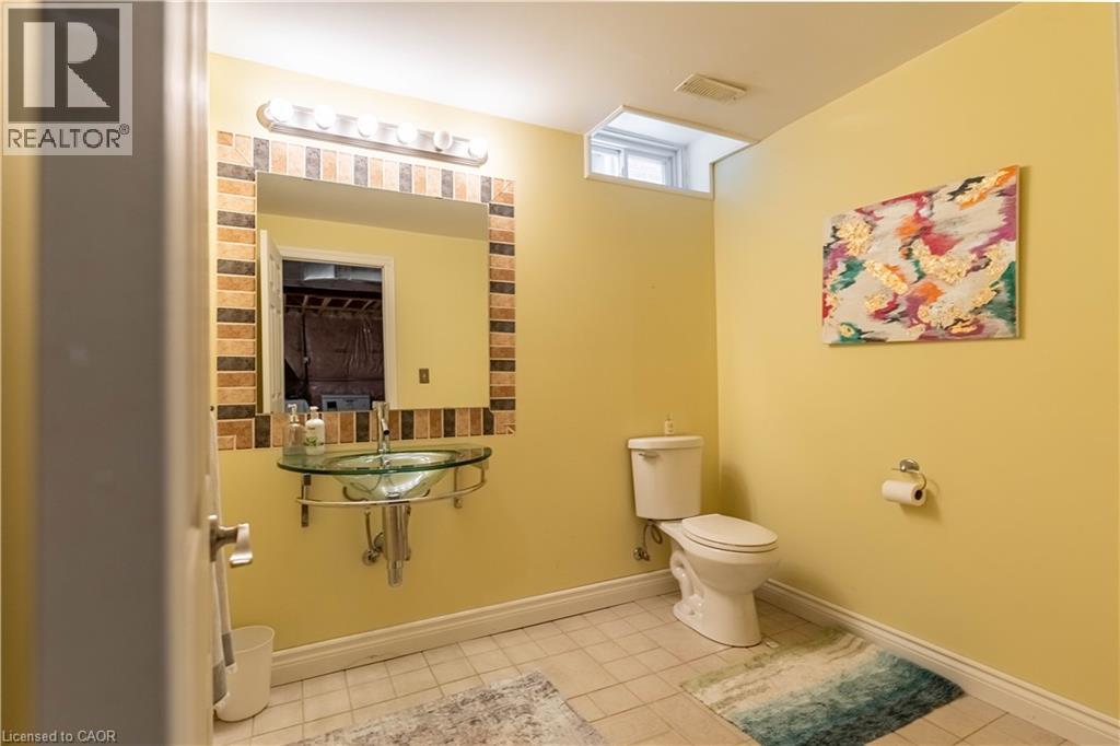 487 GLOVER Road - 32