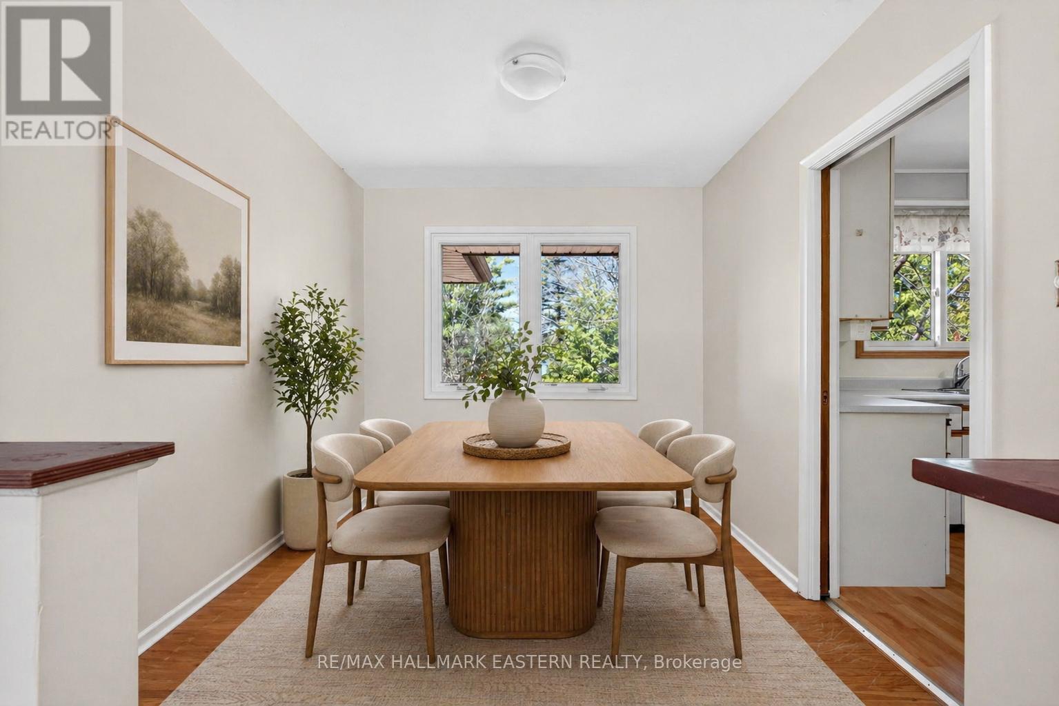 47 SPRINGBROOK DRIVE - 10