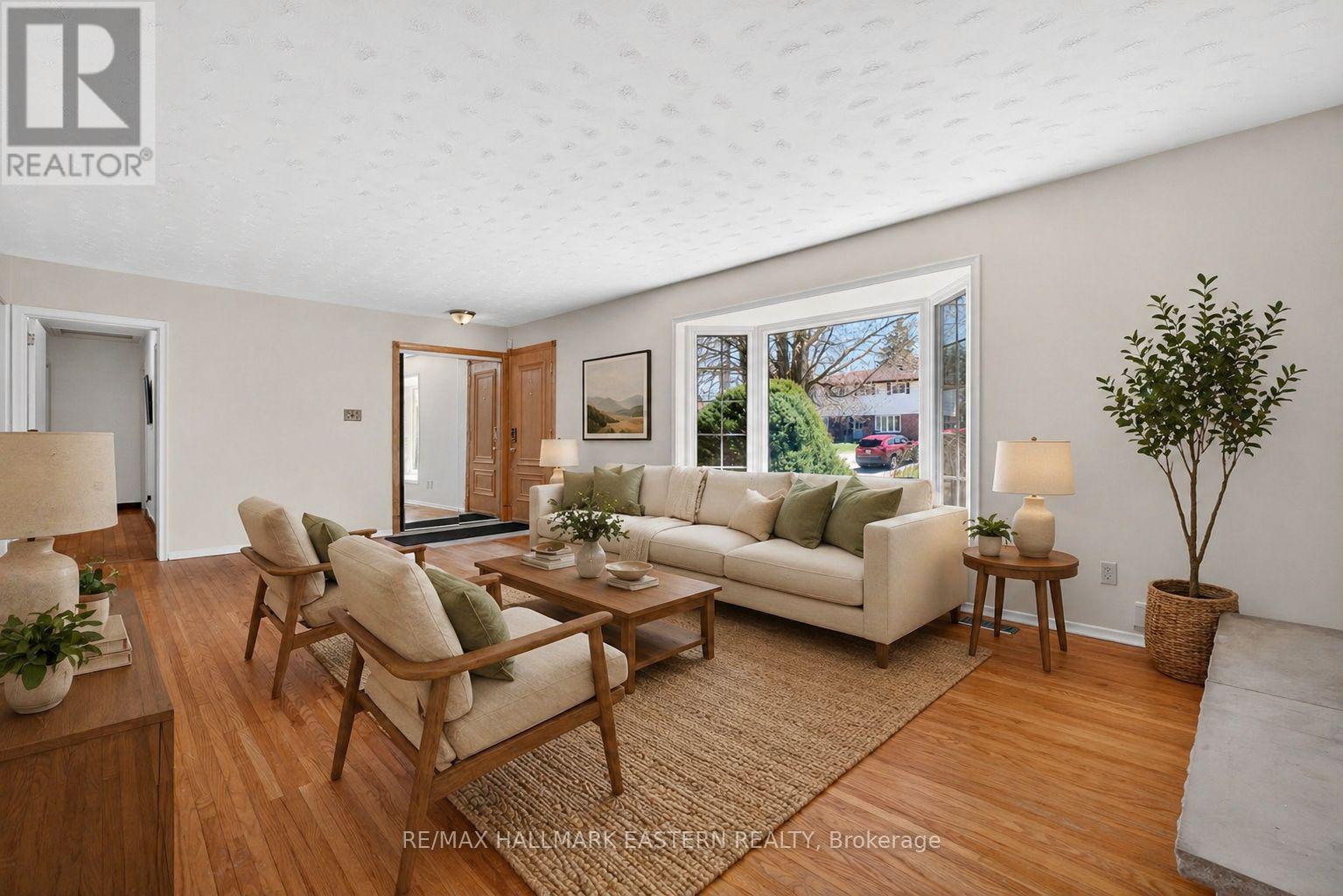 47 SPRINGBROOK DRIVE - 5