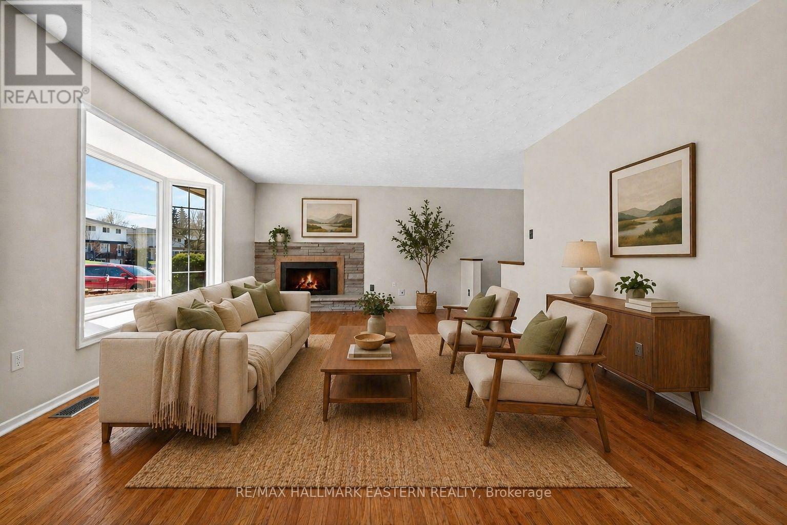 47 SPRINGBROOK DRIVE - 6