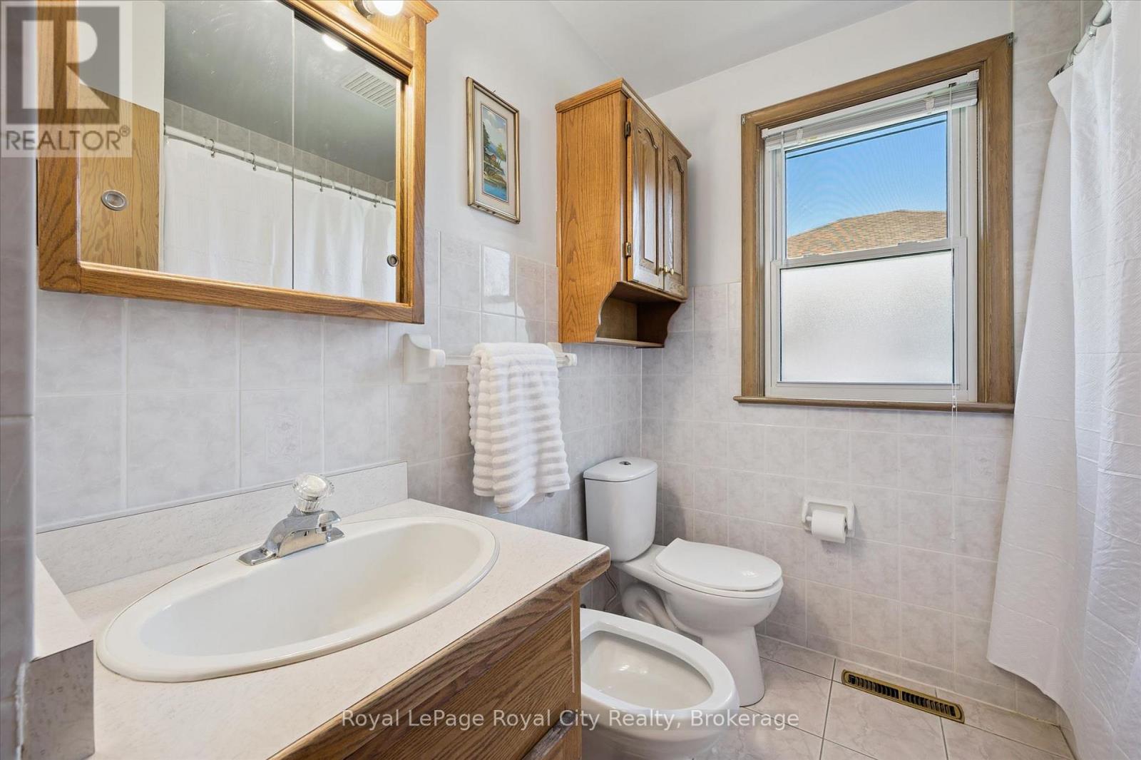 133 EMMA STREET - 12