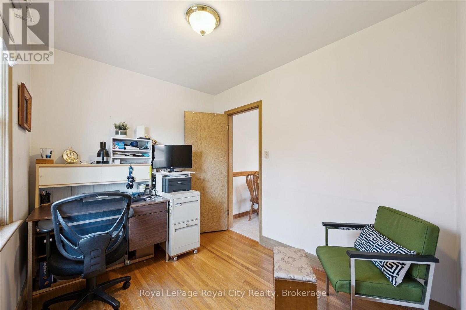 133 EMMA STREET - 16
