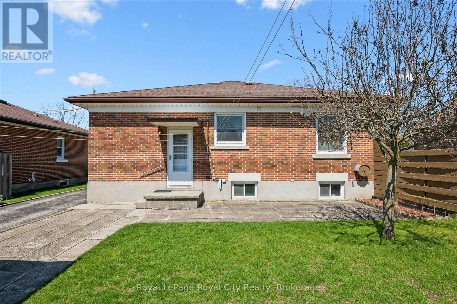 133 EMMA STREET - 30