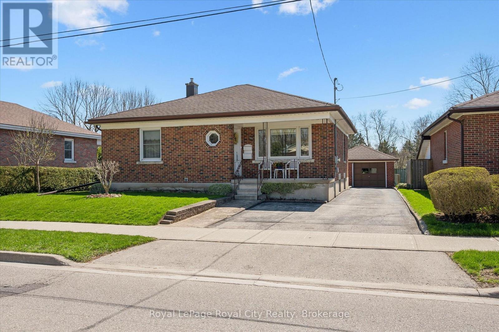 133 EMMA STREET - 34