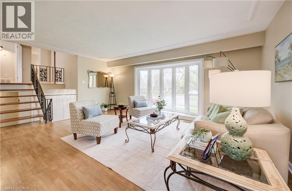 46 PEACHWOOD Court, Kitchener, Ontario, N2B1S6 — Photo 12