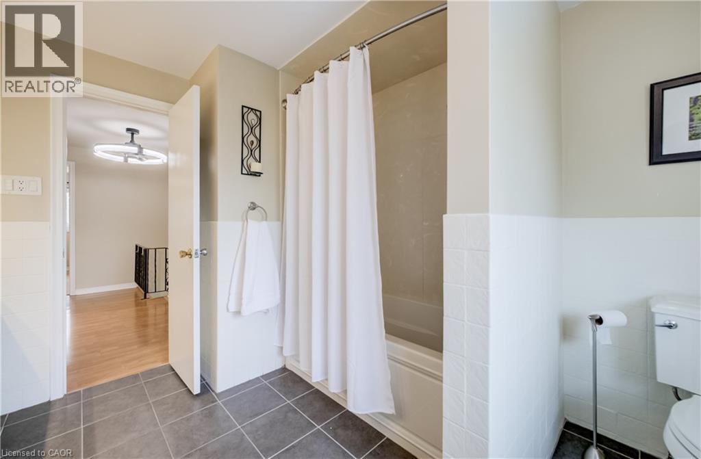 46 PEACHWOOD Court, Kitchener, Ontario, N2B1S6 — Photo 29