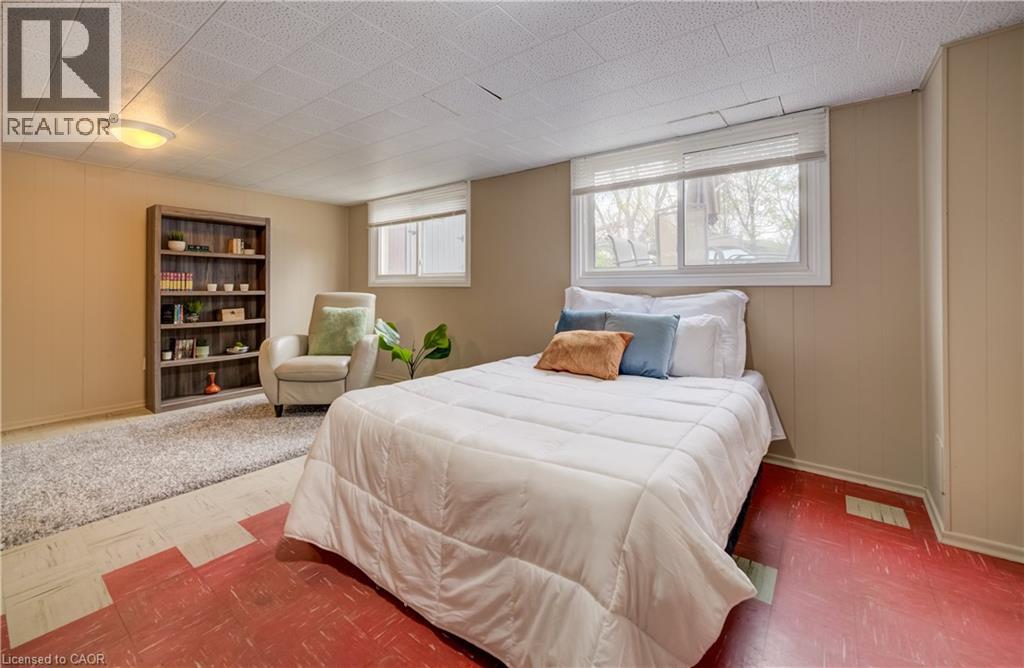 46 PEACHWOOD Court, Kitchener, Ontario, N2B1S6 — Photo 37