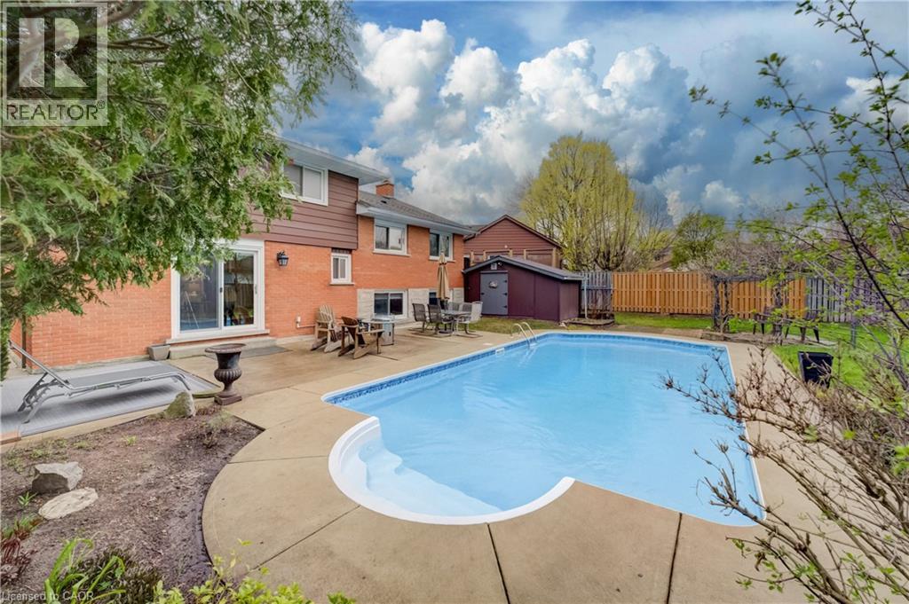 46 PEACHWOOD Court, Kitchener, Ontario, N2B1S6 — Photo 44