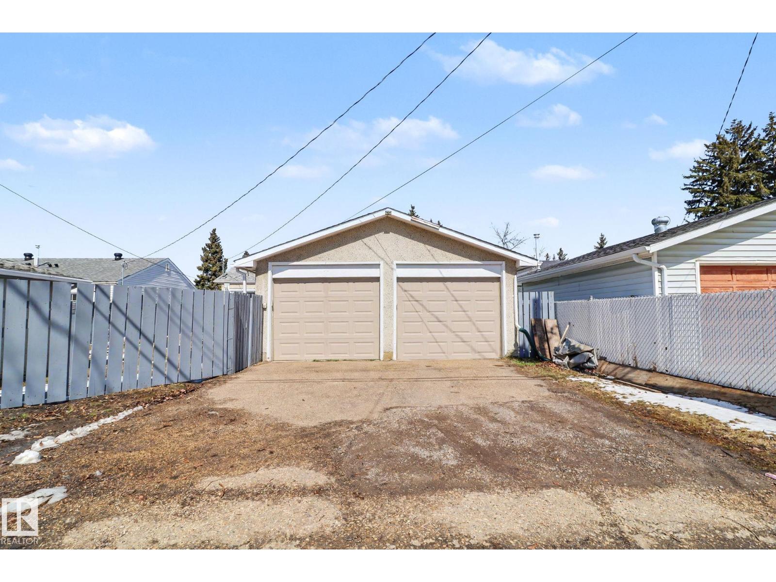 16141 108 AV NW, Edmonton