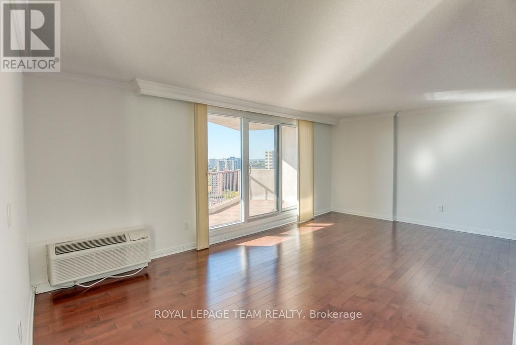 2 Bed, 2 Bath House for Sale in Ottawa – 2201 – 1025 RICHMOND ROAD, Ottawa – MLS# X13061440 - Image 17
