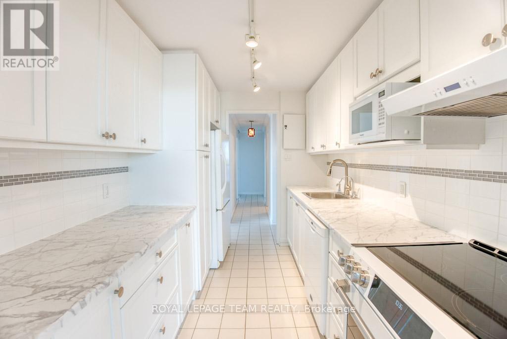 2 Bed, 2 Bath House for Sale in Ottawa – 2201 – 1025 RICHMOND ROAD, Ottawa – MLS# X13061440 - Image 16