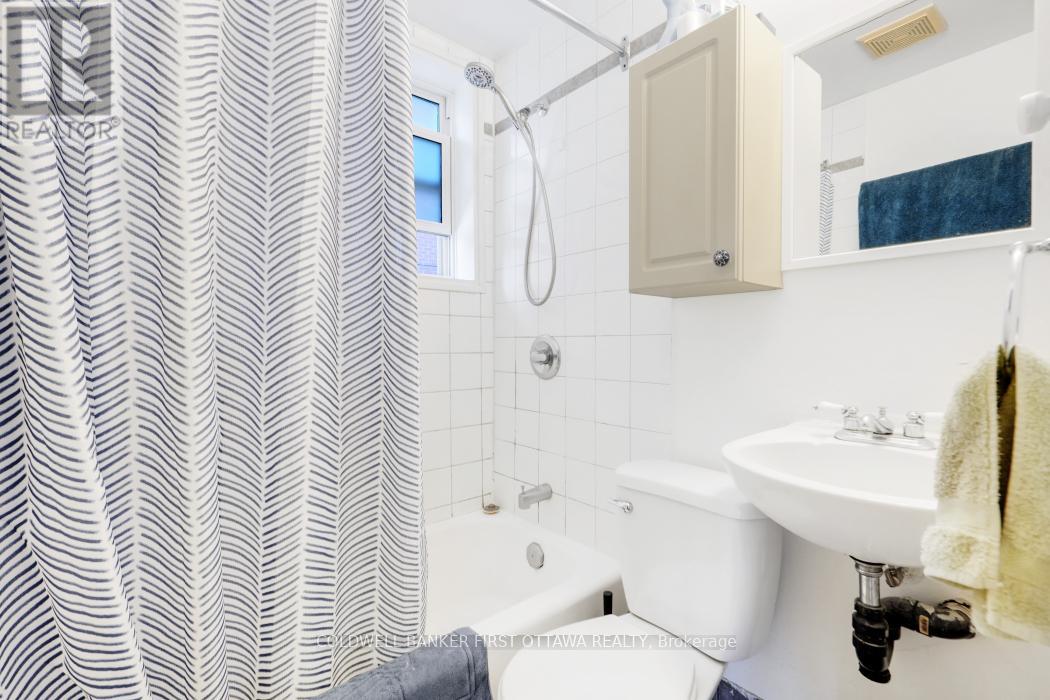 95 BARRETTE STREET - 18