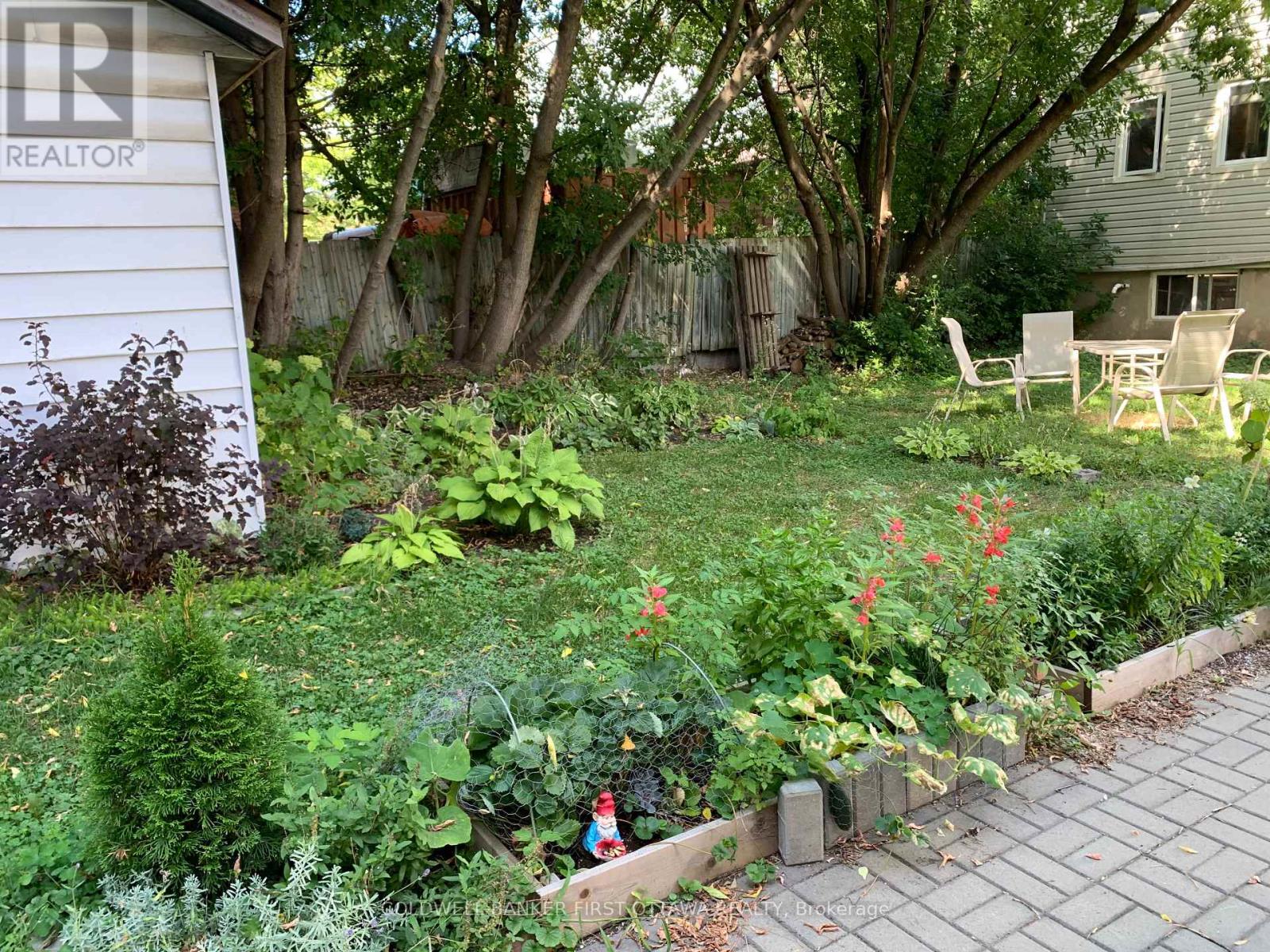 95 BARRETTE STREET - 23