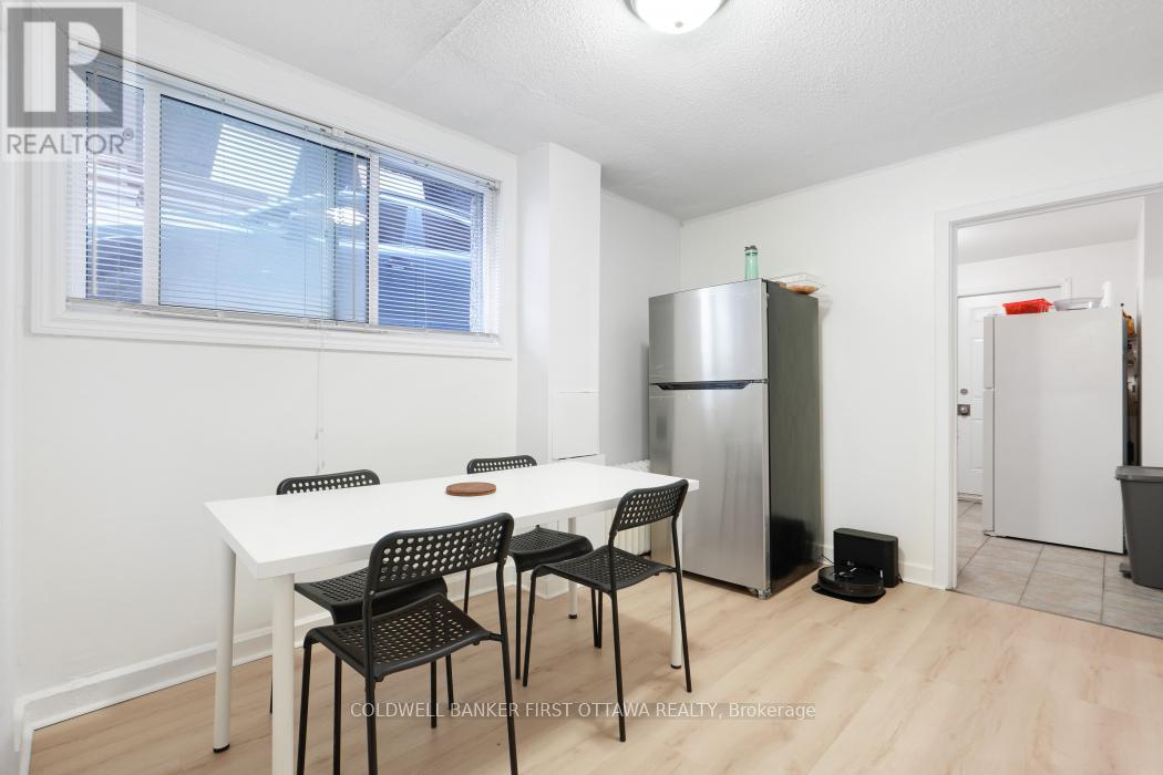 95 BARRETTE STREET - 6