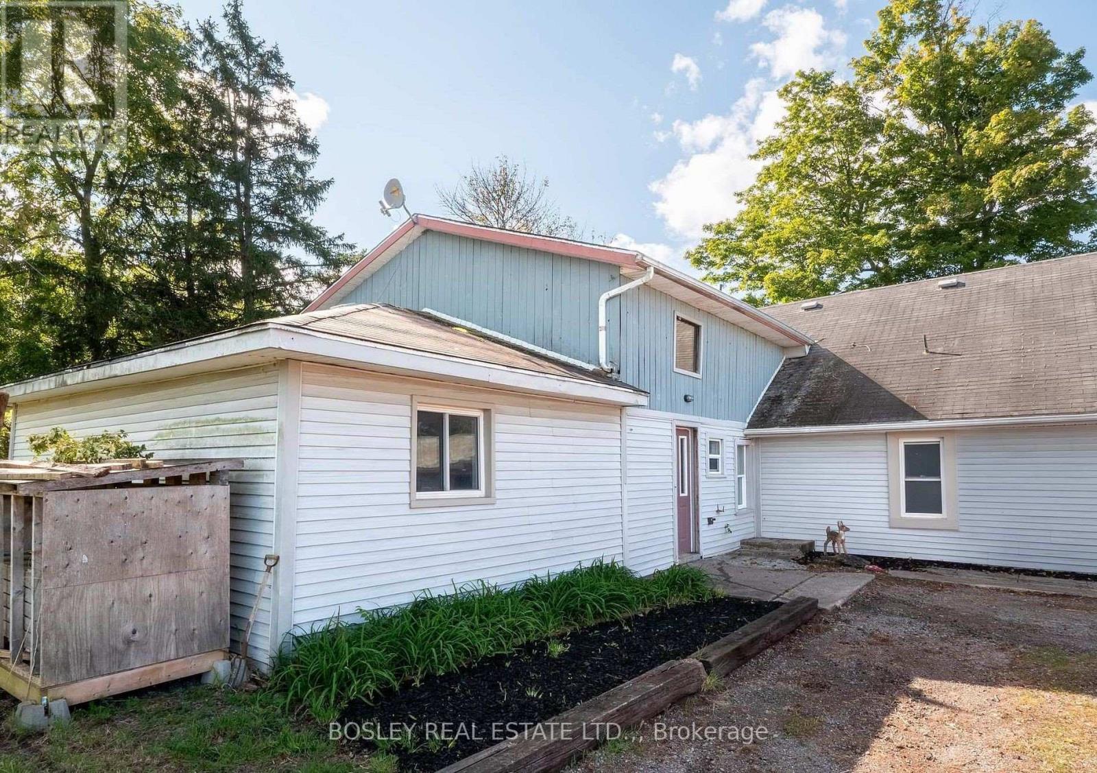 5080 SHERKSTON ROAD - 32