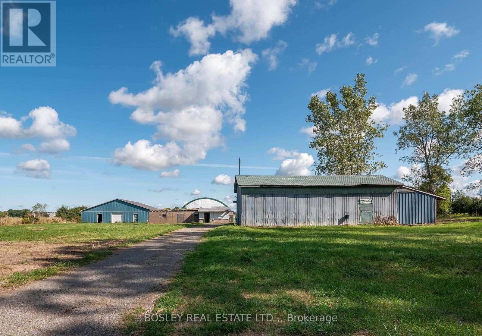 5080 SHERKSTON ROAD - 33