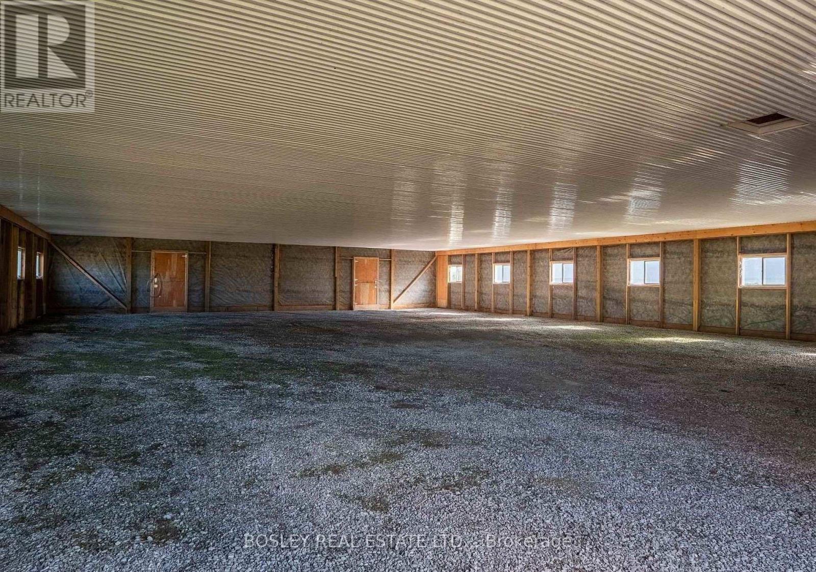 5080 SHERKSTON ROAD - 36