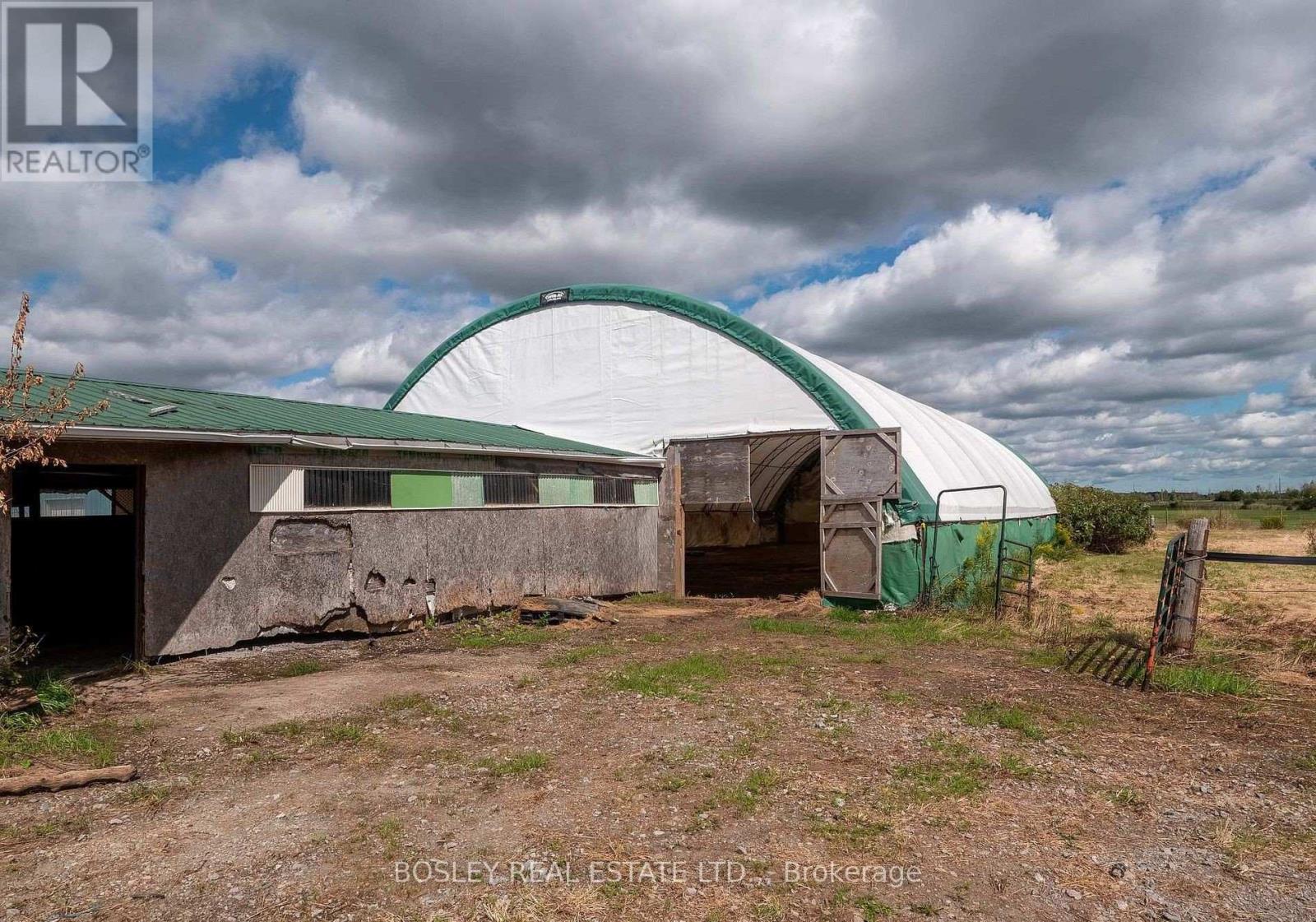 5080 SHERKSTON ROAD - 40
