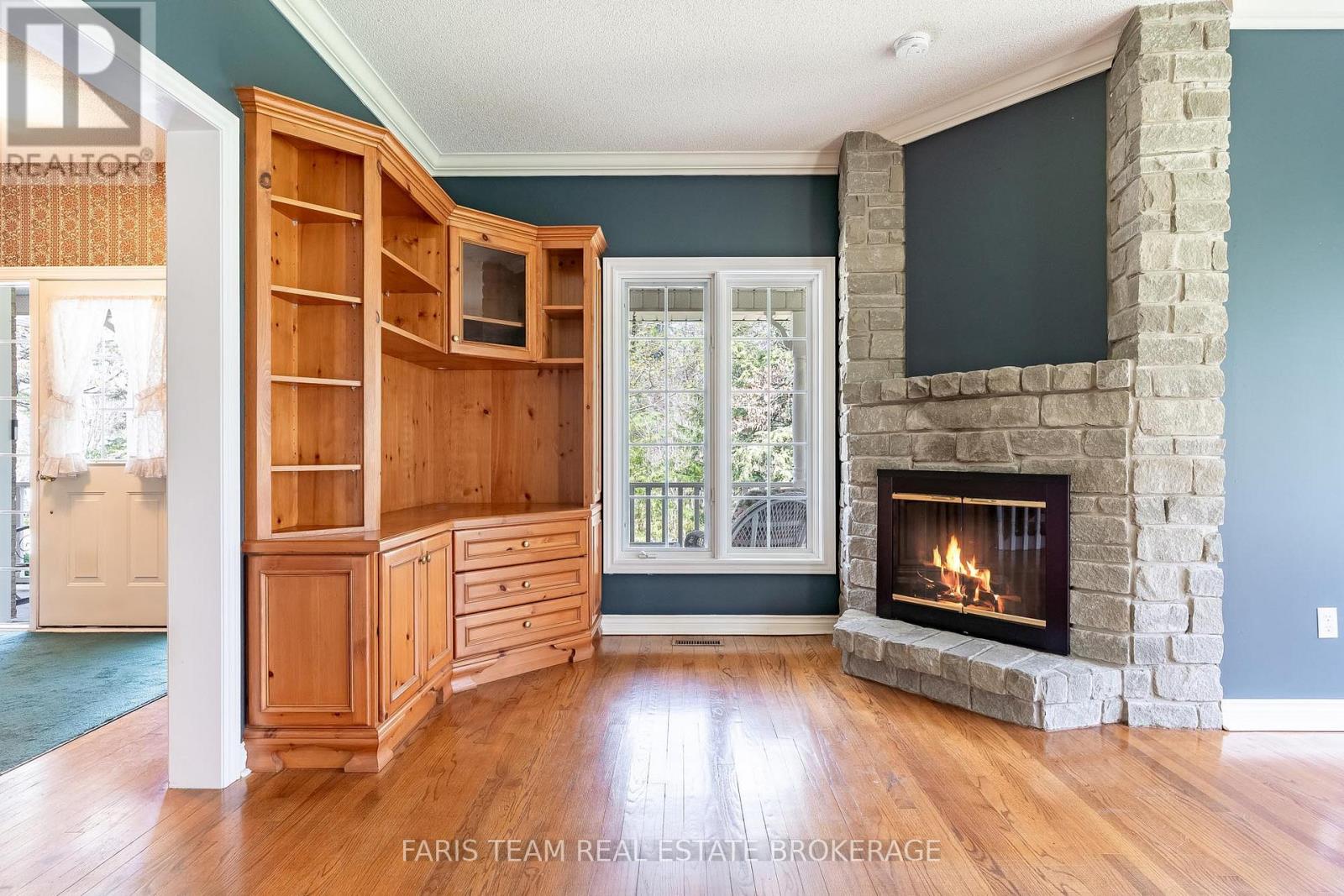 25 AVERILL COURT - 18