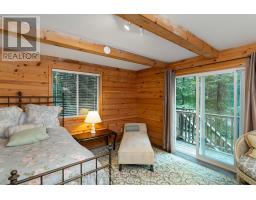 Cottage - 150 Farlain Lake Road E, Tiny, ON L9M0B5 Photo 18