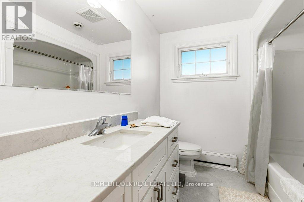 109 CHARLOTTE STREET - 28