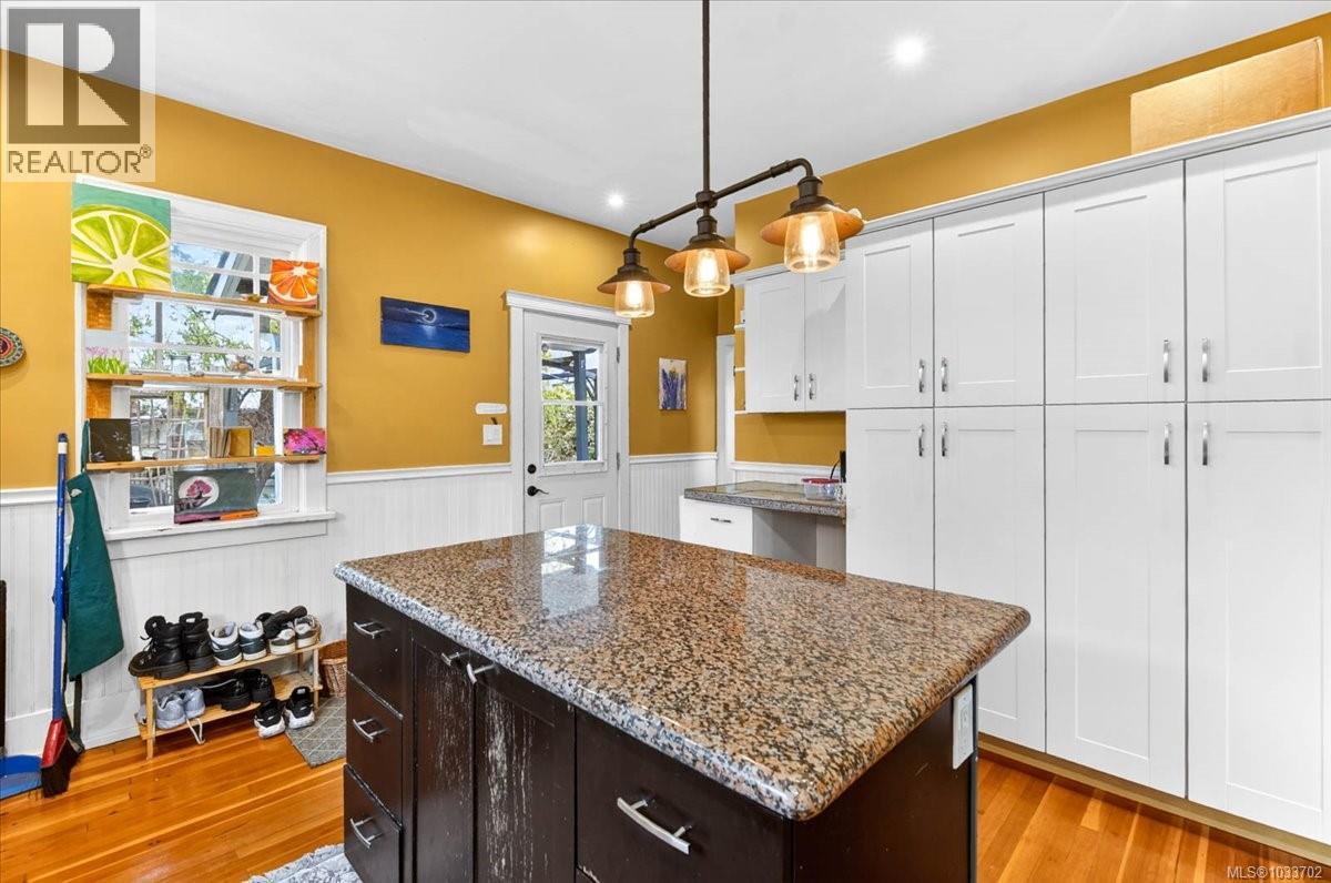 4613 Burde St, Port Alberni