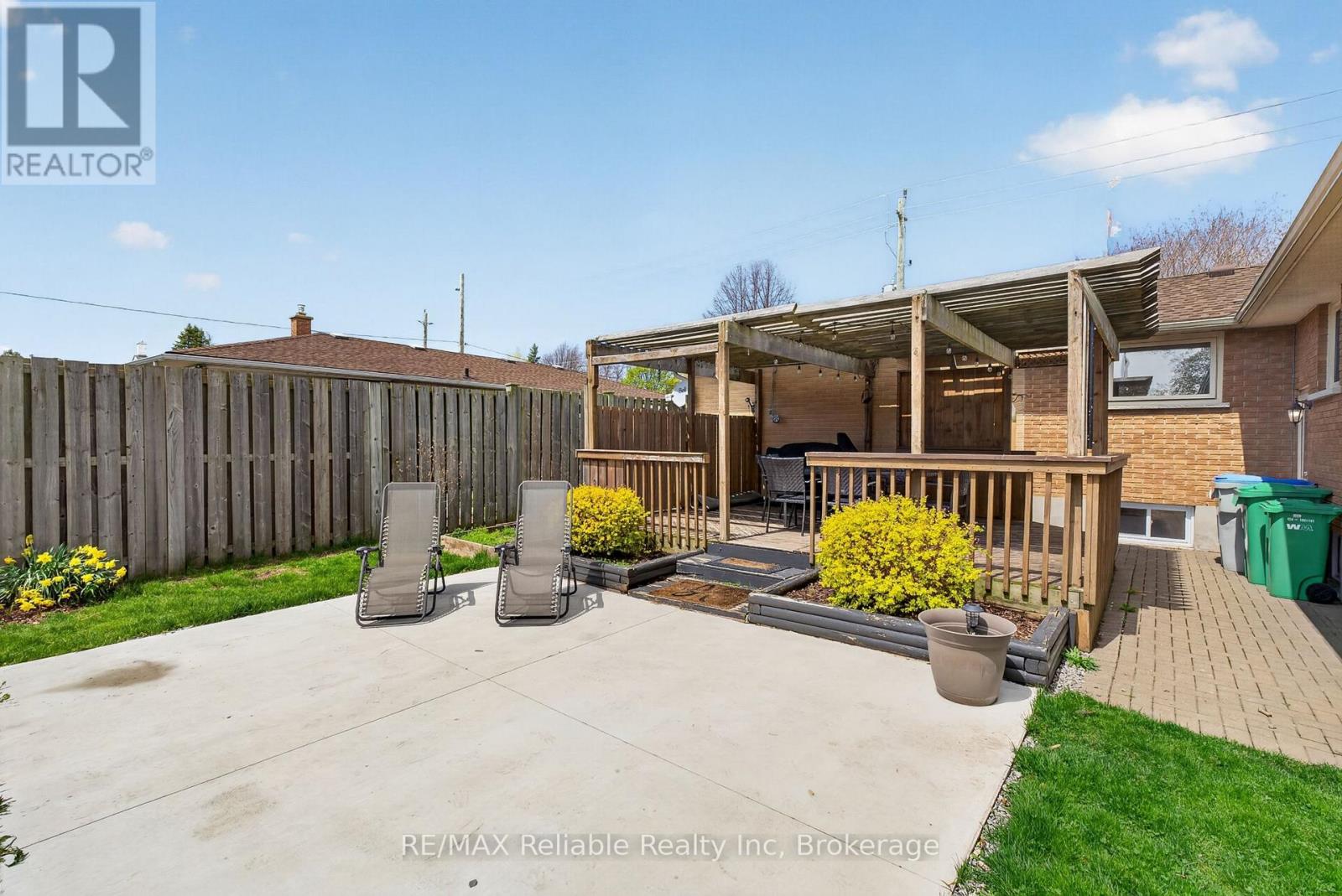 131 CAYLEY STREET - 26