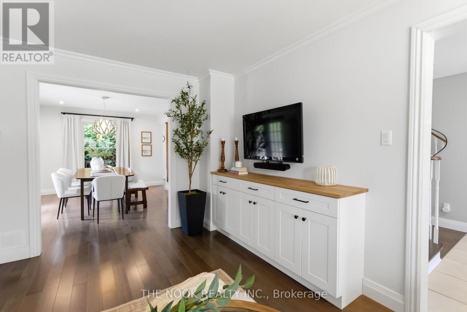 43 CARMODY LANE - 11