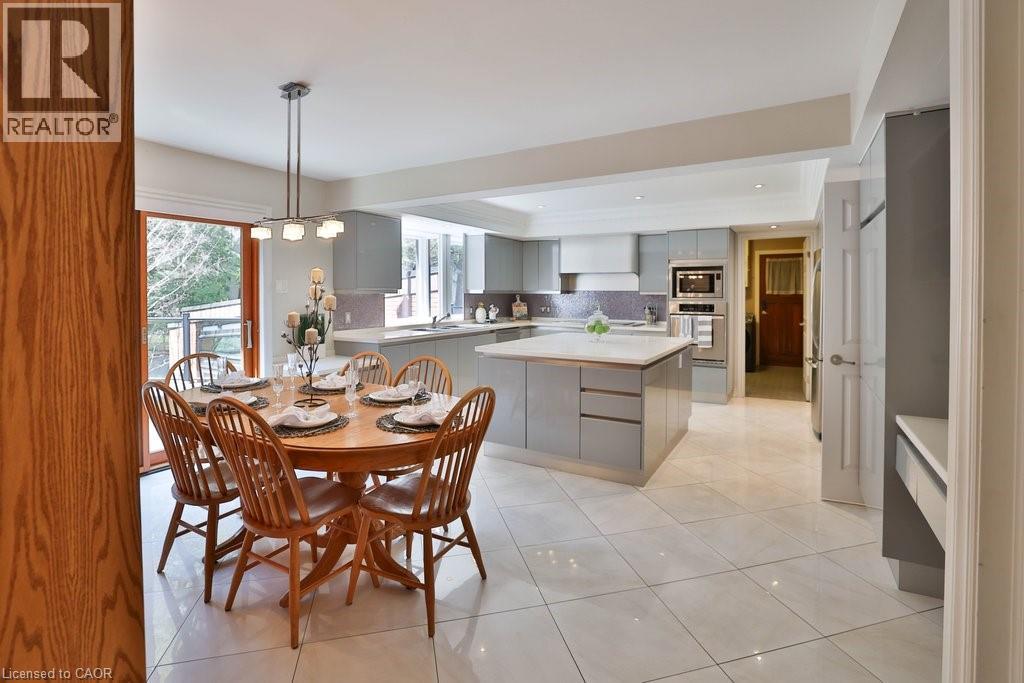 670 MEADOW WOOD Road - 10