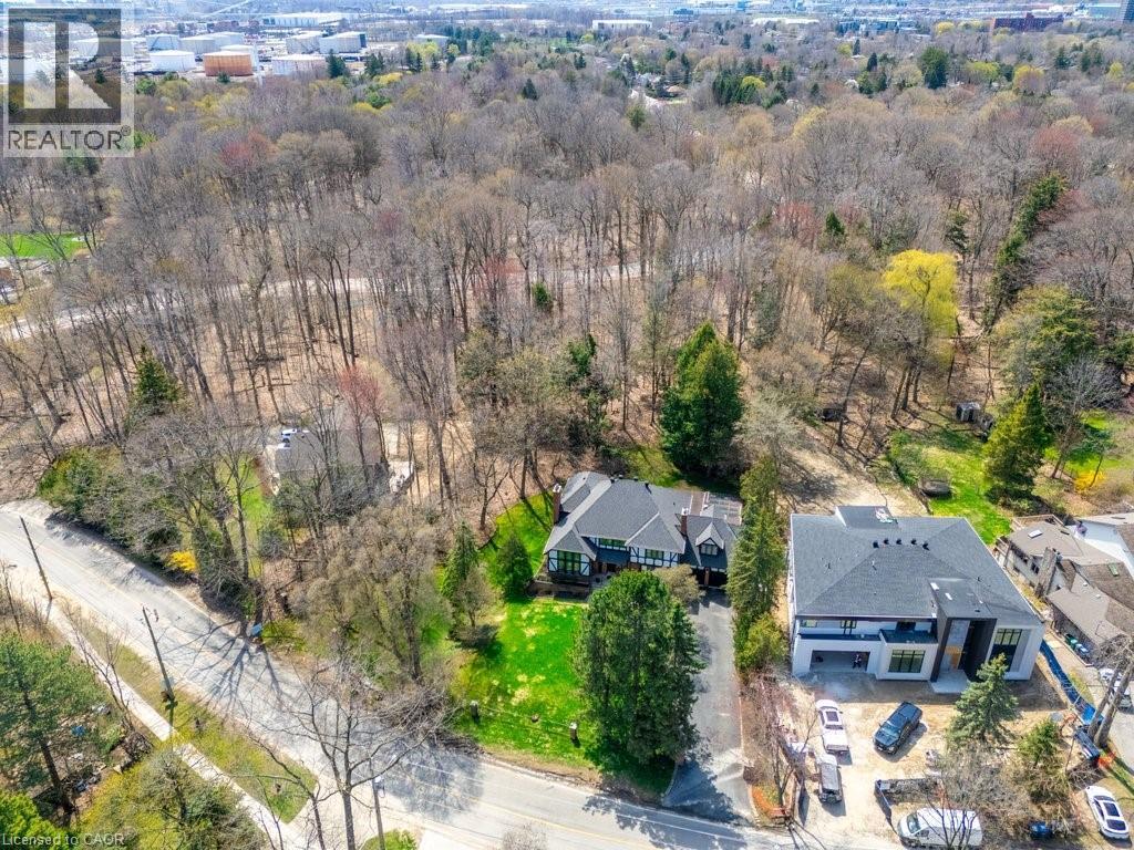 670 MEADOW WOOD Road - 41