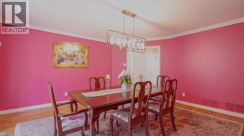 670 MEADOW WOOD Road, Mississauga, Ontario, L5J2S6 — Photo 8