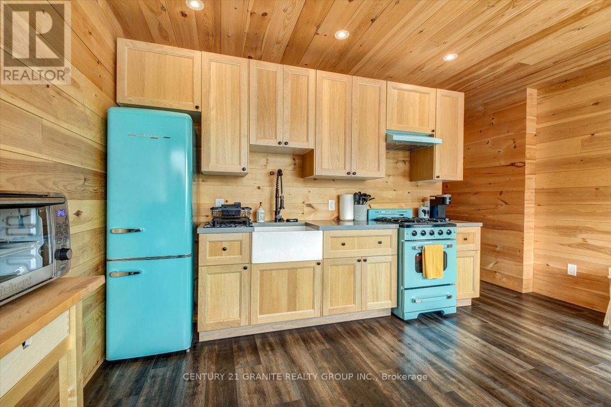 539B DOG BAY ROAD - 21