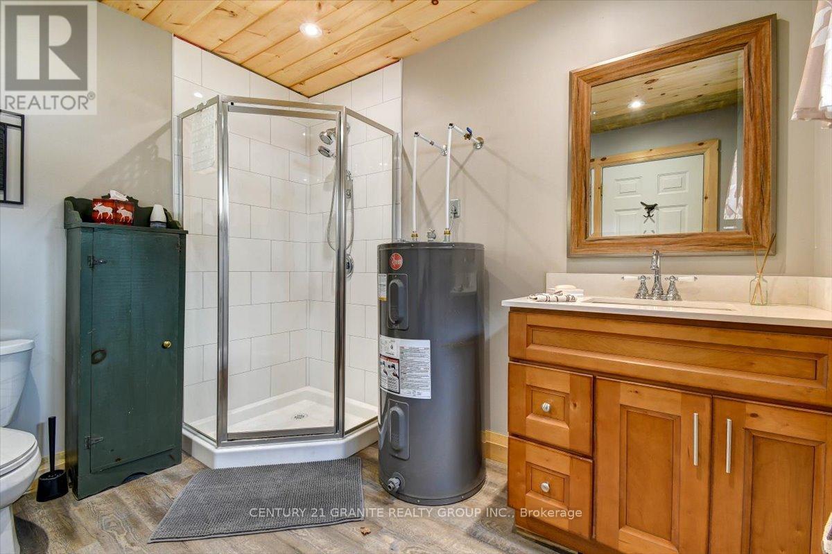 539B DOG BAY ROAD - 34