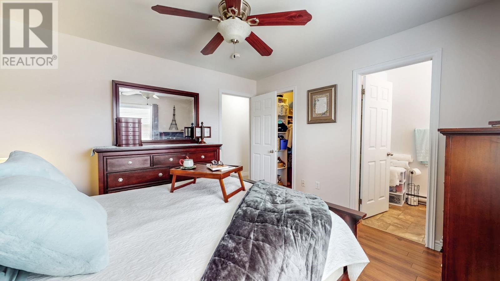 29 Agustus Avenue - 12