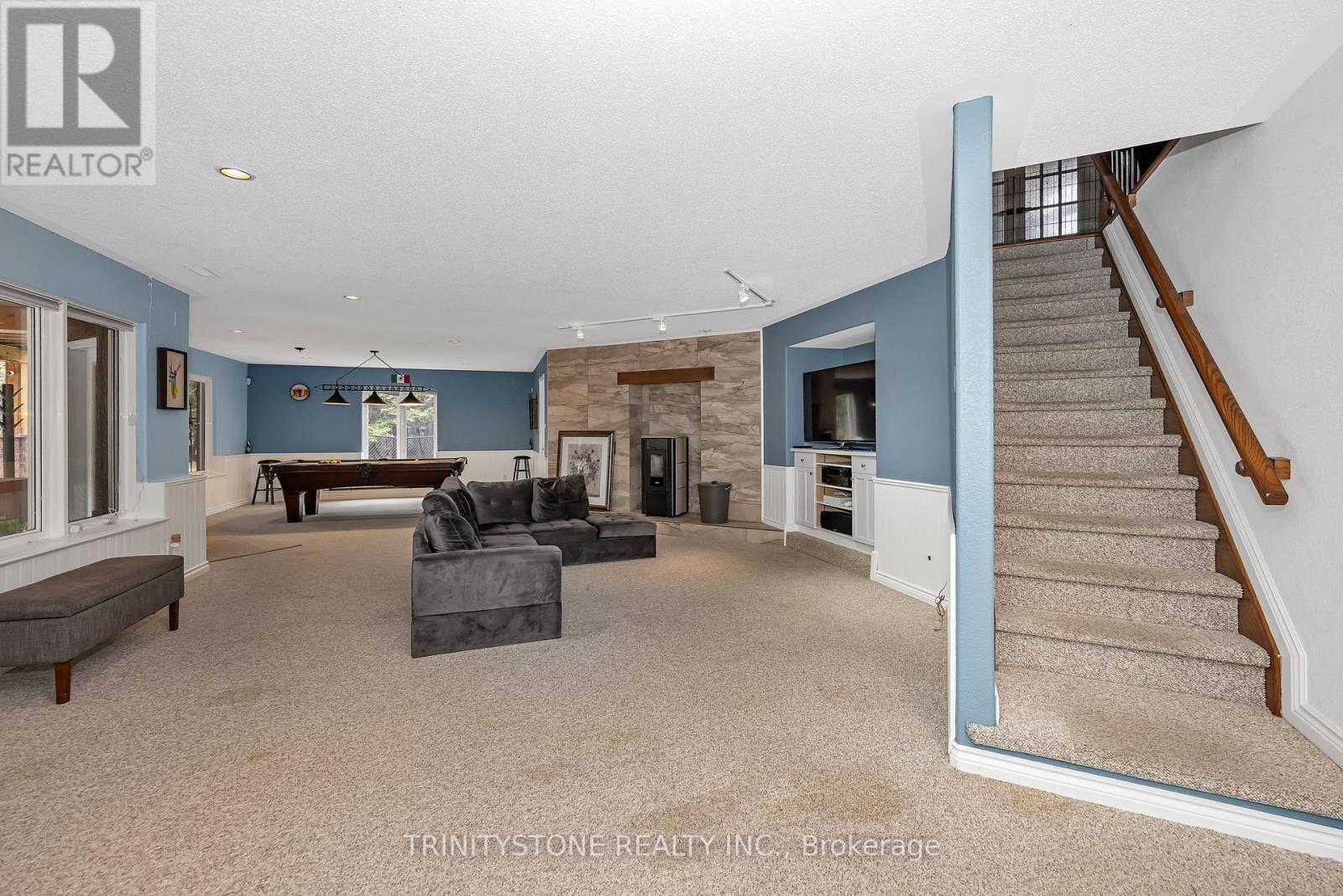 36 SAWGRASS CIRCLE - 23