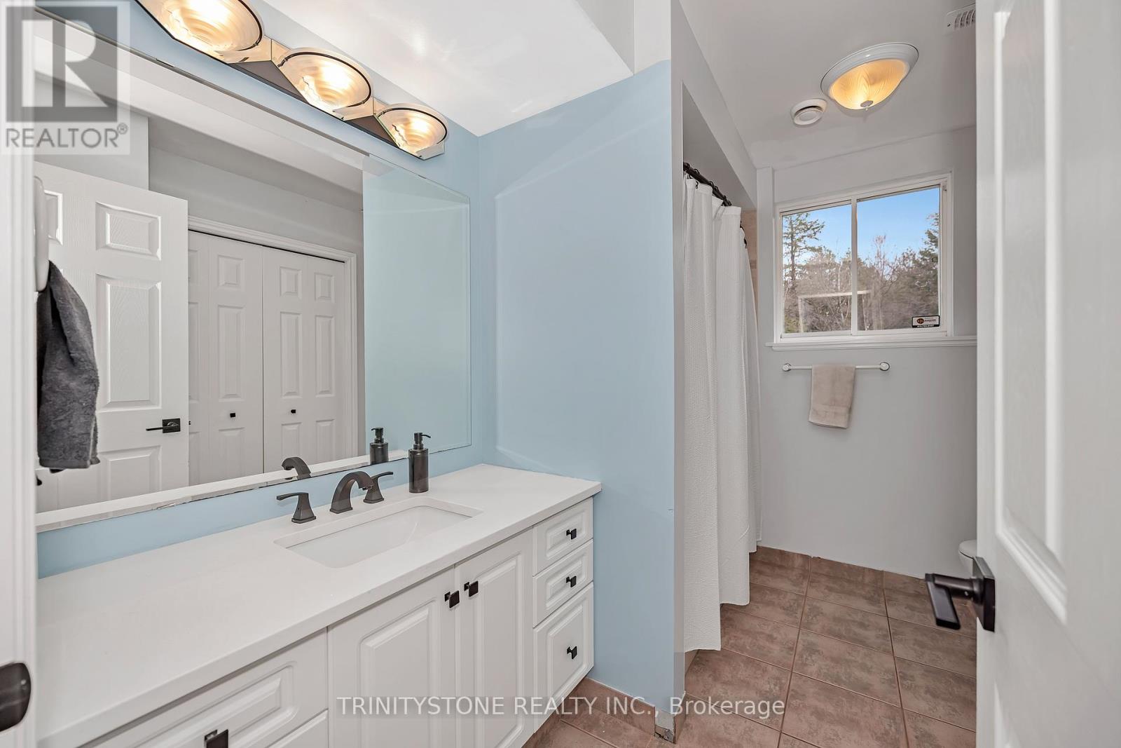 36 SAWGRASS CIRCLE - 29