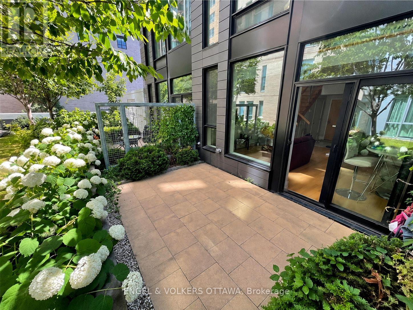 #207 197 LISGAR STREET - 27