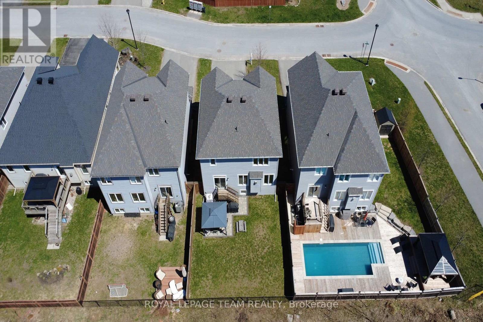 3202 HARVESTER CRESCENT - 28