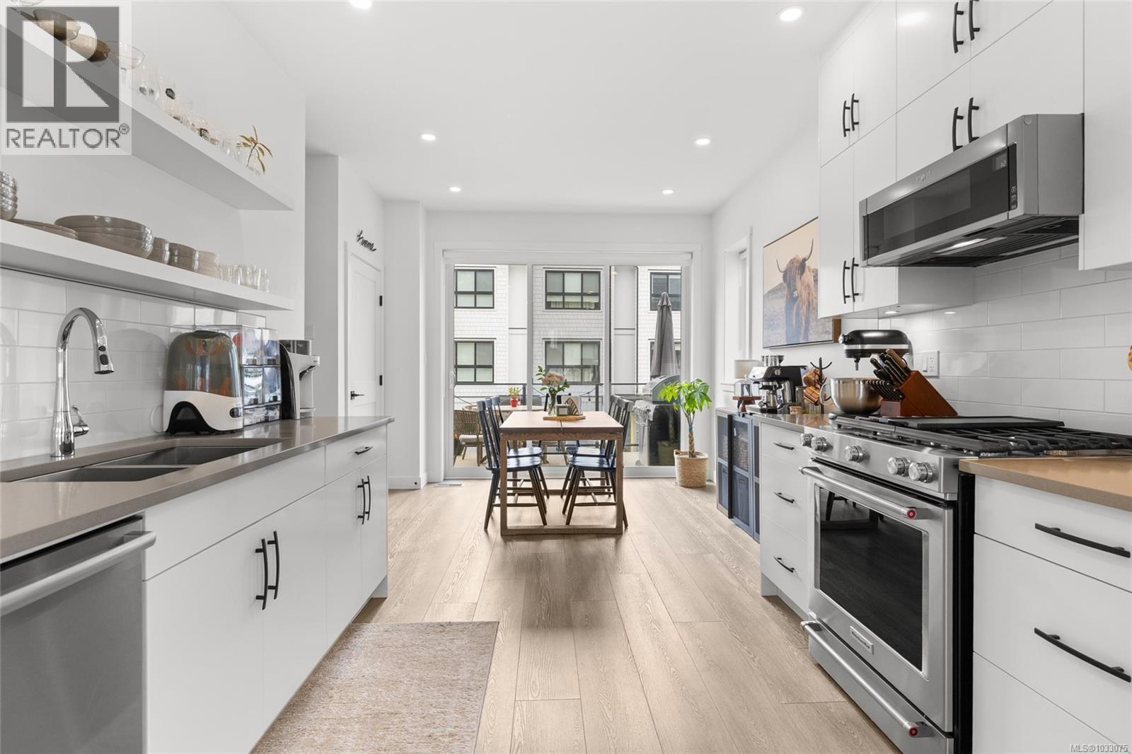 1122 Pullman Close - Image 2