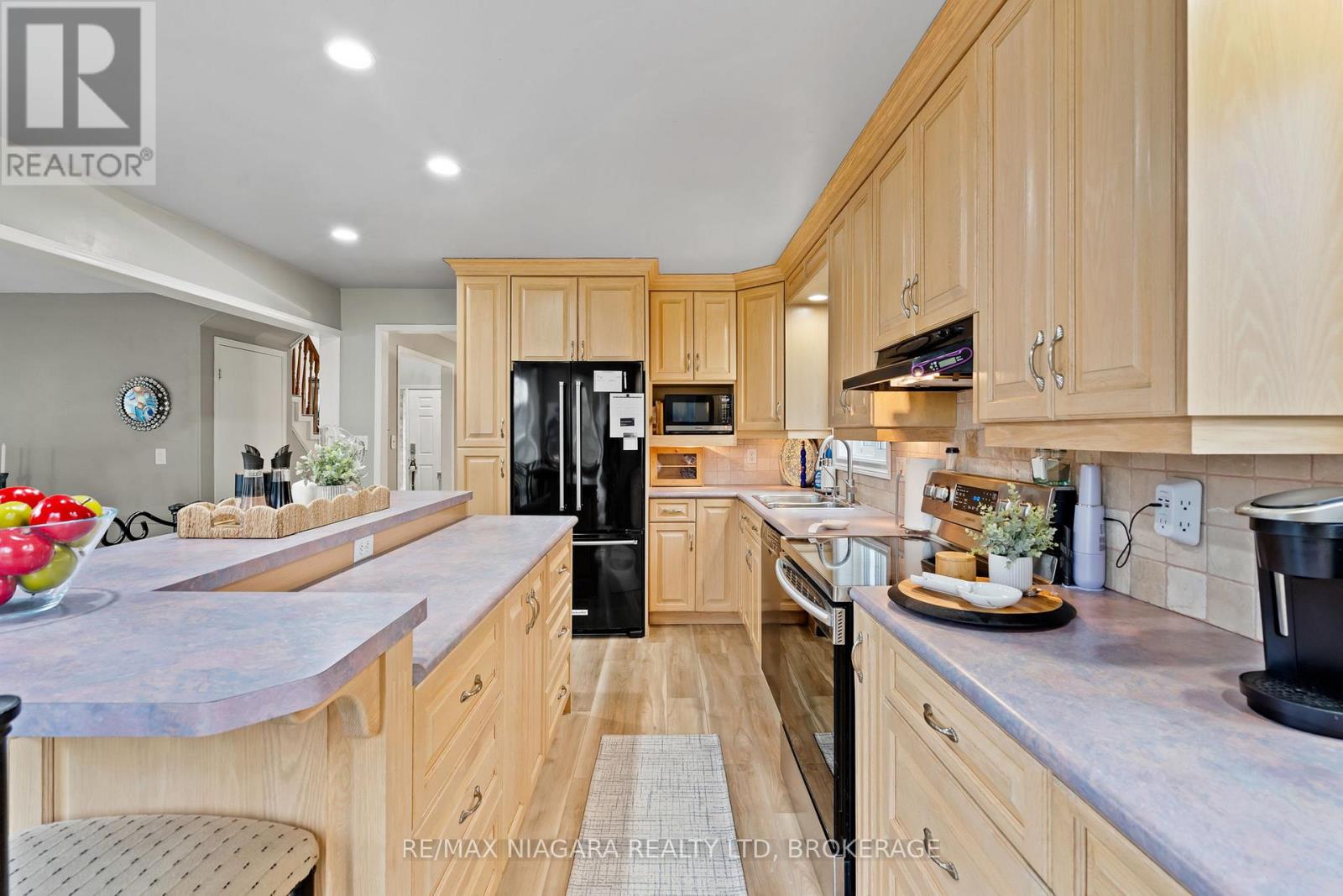 51 WOODRUSH AVENUE - 14