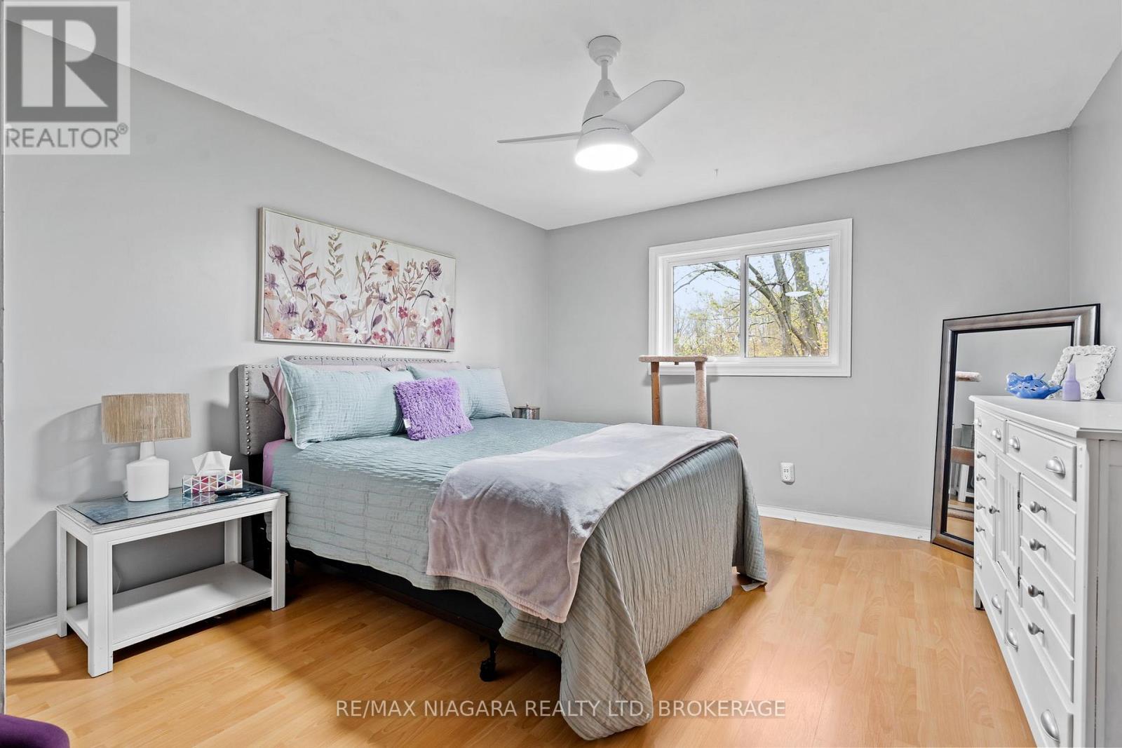 51 WOODRUSH AVENUE - 22