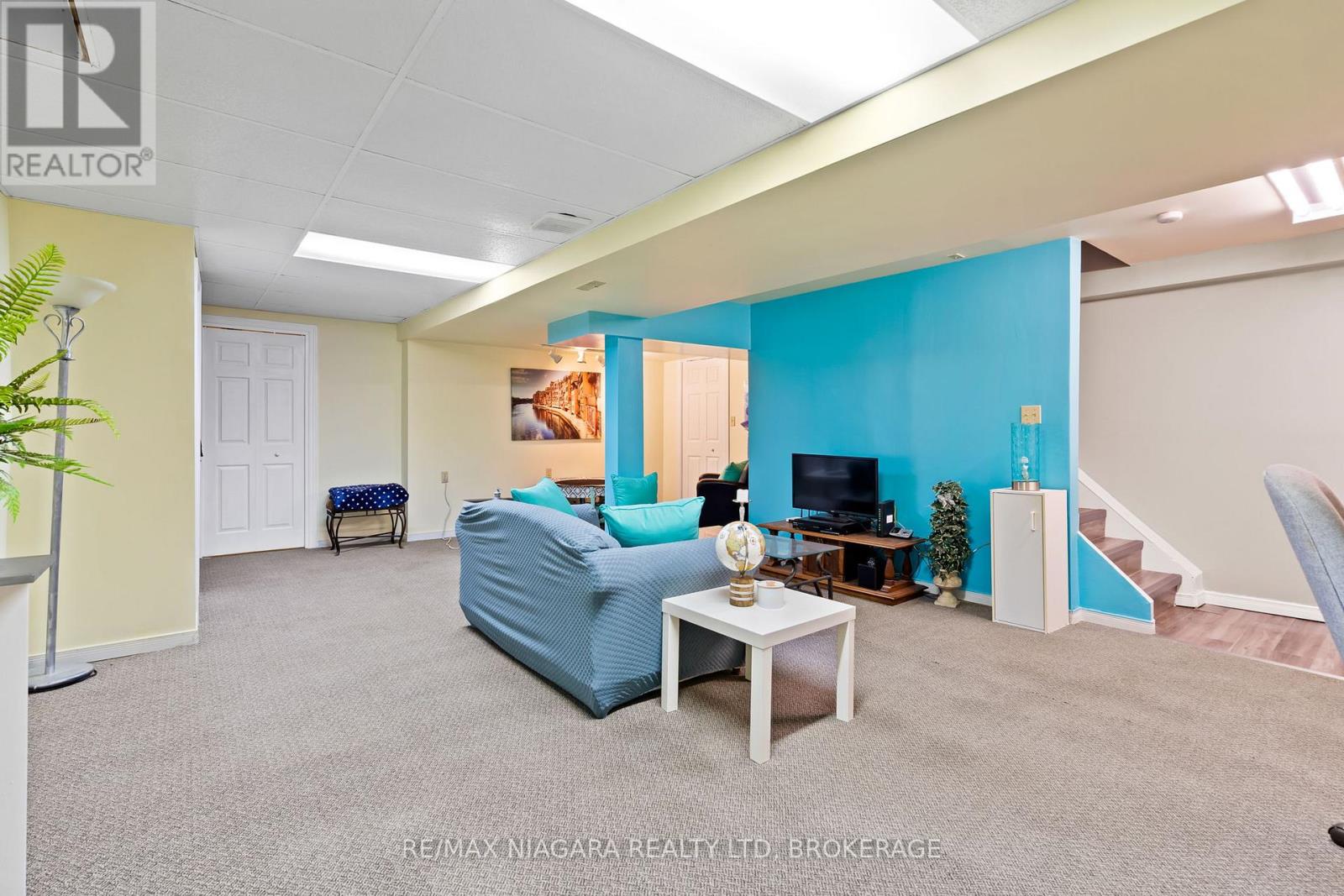 51 WOODRUSH AVENUE - 30